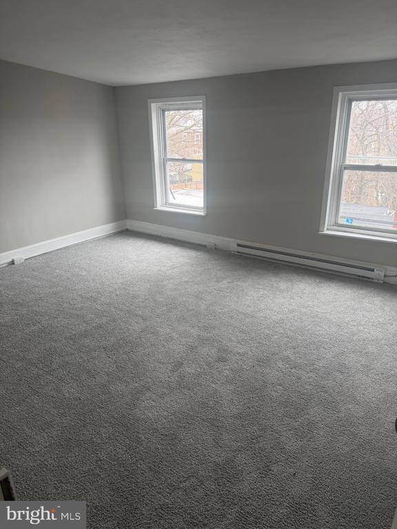 Building Photo - 518 Chain St