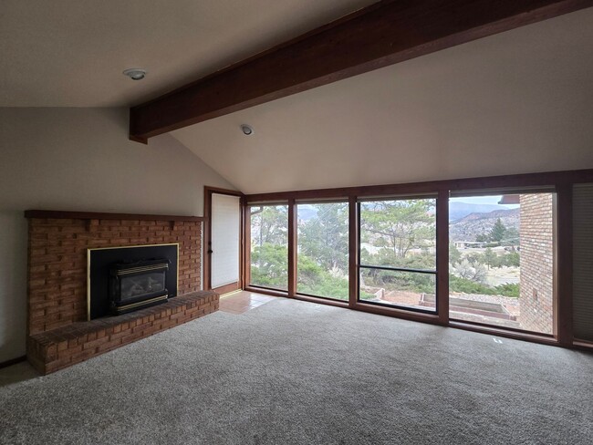 Building Photo - Cozy 3 bedroom home in Cedar City