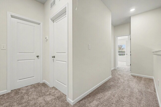 Building Photo - 5616 Ringneck Road