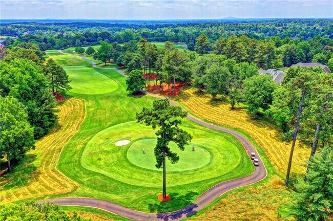 Building Photo - 1845 Sugarloaf Club Dr