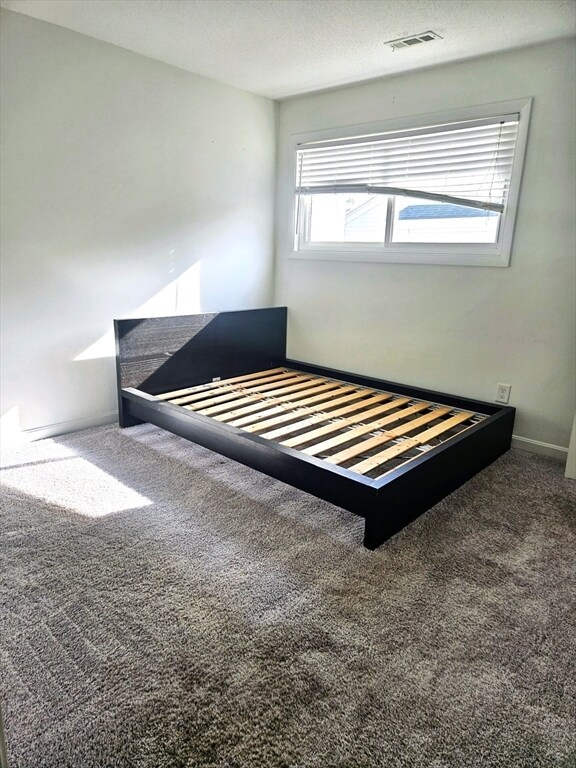 Building Photo - 26 Beacon St