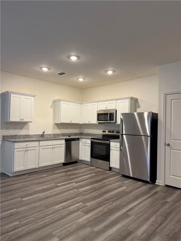 Building Photo - 306 Rydal Wy