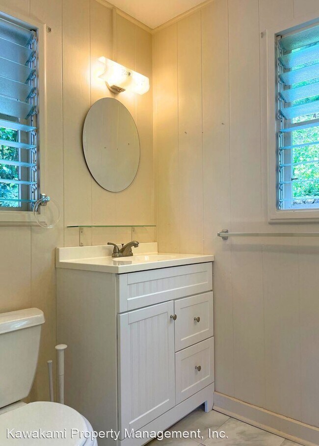 Building Photo - 1 br, 1 bath House - 521 Lawelawe St.