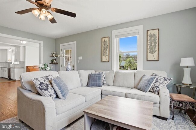 Building Photo - 713 S Towamencin Ave