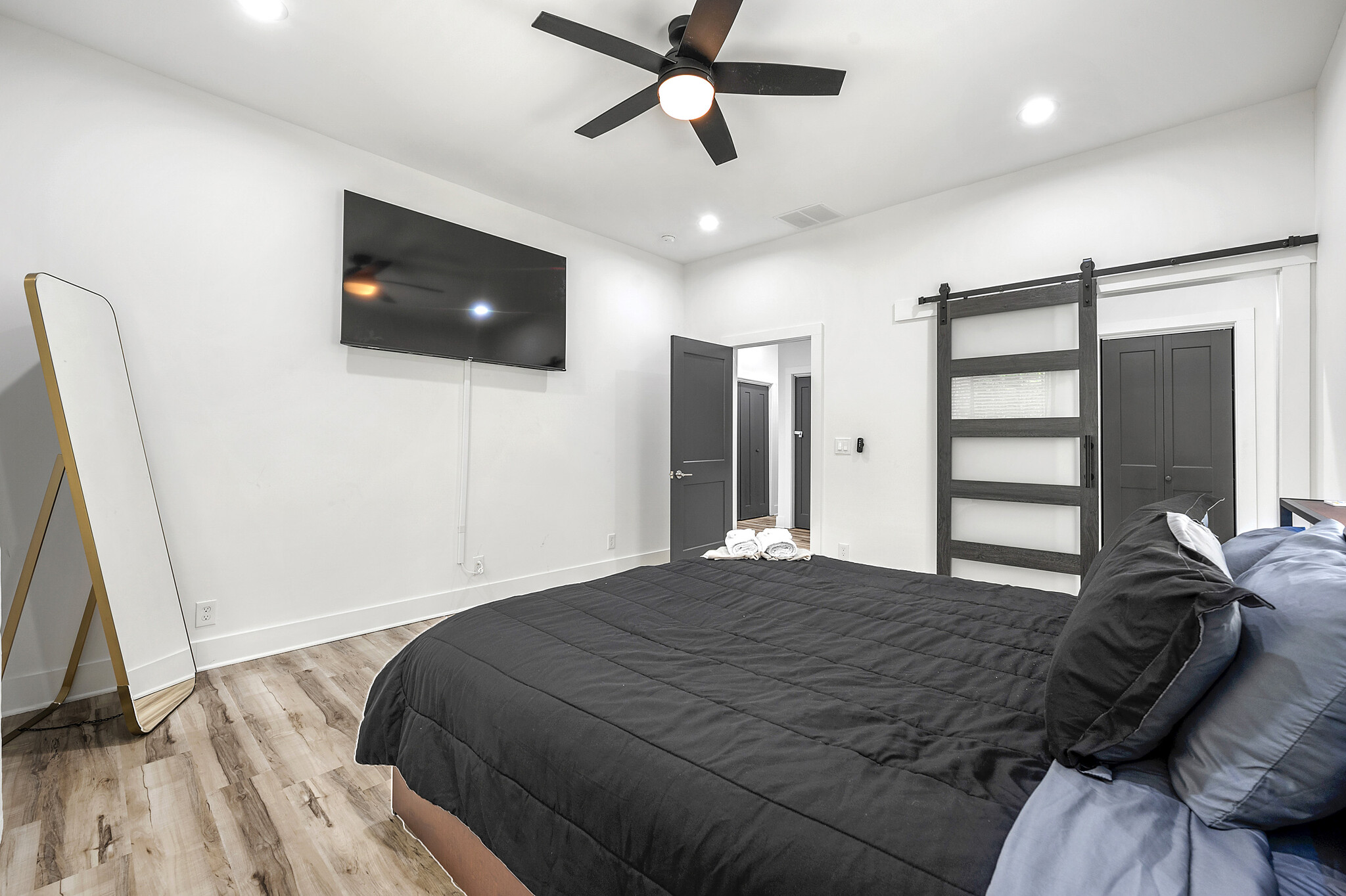 Building Photo - 2310 Tiger Flowers Dr NW