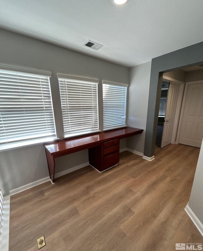 Building Photo - 589 Panama Dr