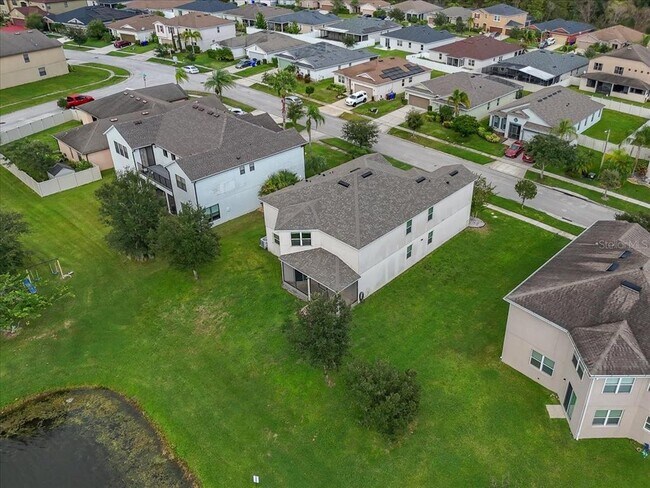 Building Photo - 1527 Angler Avenue