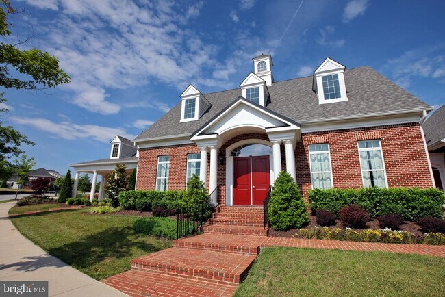 Building Photo - 35 Derby Dr