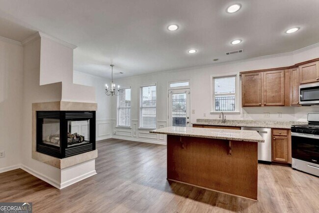 Building Photo - 979 Parkside Wood Ct