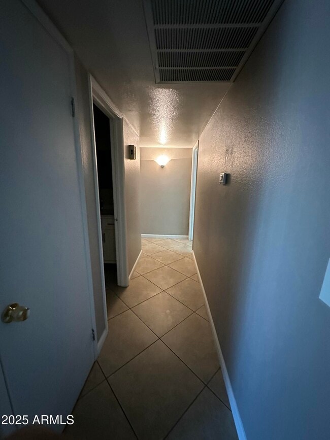 Building Photo - 4639 W Ruth Ave