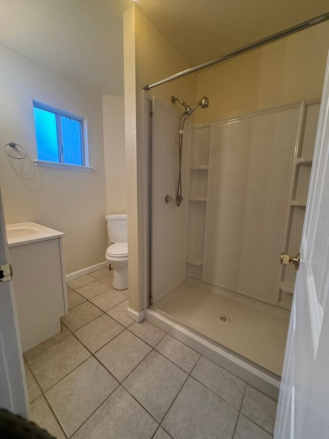 Building Photo - 5116 Sandmound Blvd