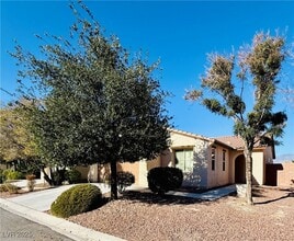 Building Photo - 5394 Cansano St