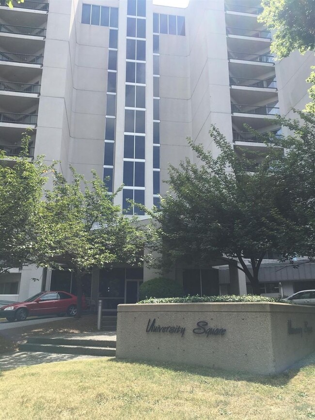 Primary Photo - Incredible Location! Convenient 1BE/1BA li...