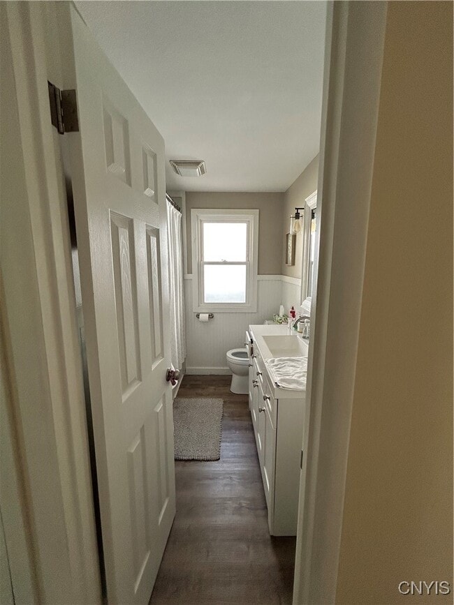 Building Photo - 200 McClennan Dr