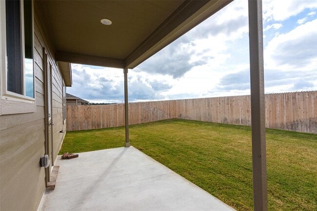 Building Photo - 229 The Duke Dr