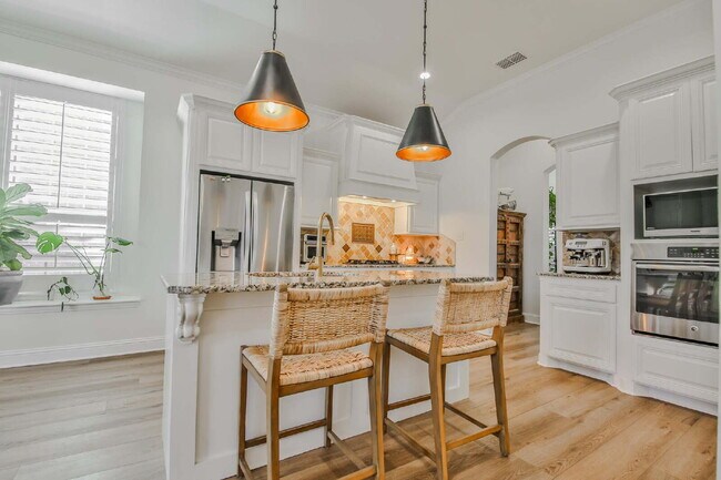 Building Photo - Preston Manor Home with Soaring Ceilings, Private Suite & Resort, Style Amenities