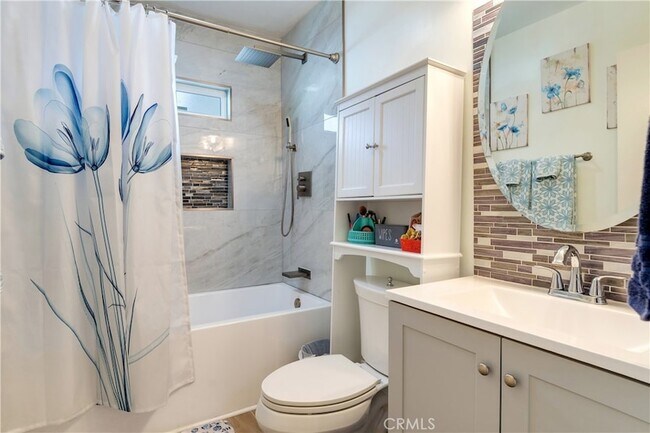 Building Photo - 12951 Cascade St