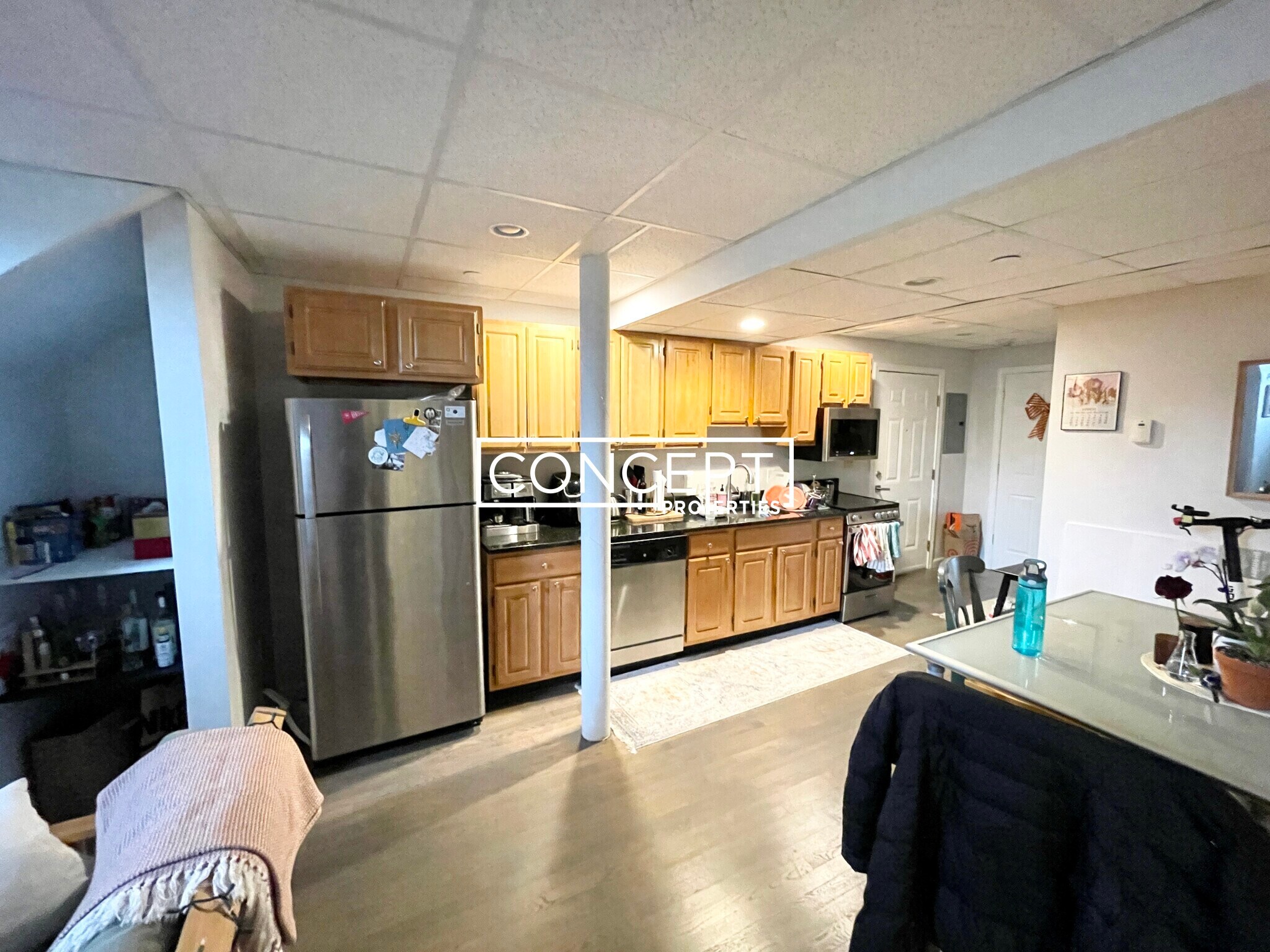 Building Photo - 77 Park Dr