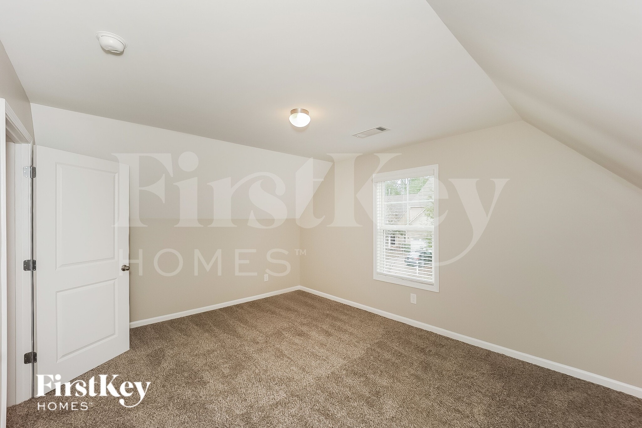 Building Photo - 203 Preserve Dr