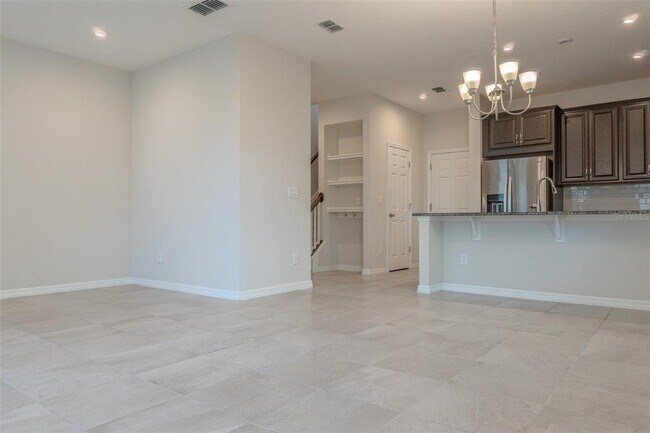 Building Photo - 9457 Randal Park Blvd