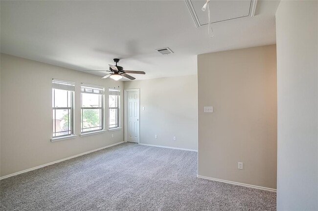 Building Photo - 123 Mancos Dr