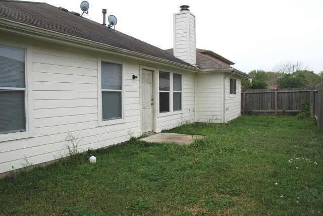 Building Photo - 5400 Tallowpine Terrace