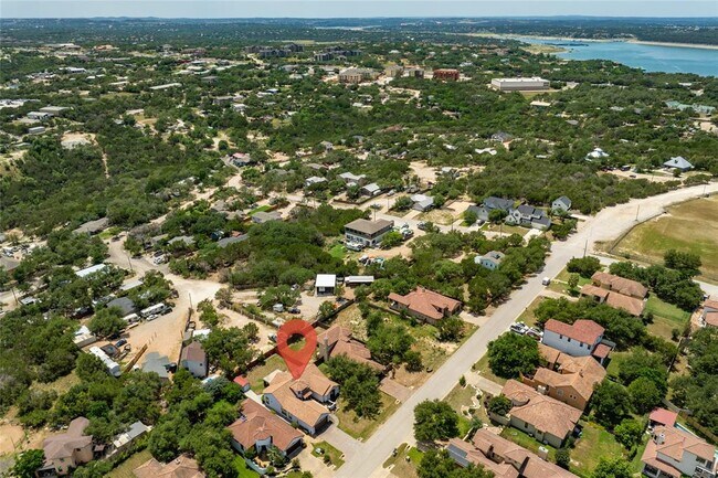 Building Photo - 15203 Lariat Trail