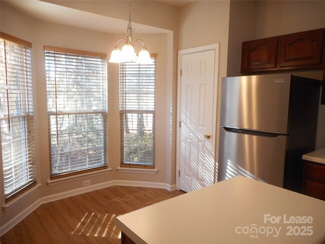 Building Photo - 8145 Millwright Ln