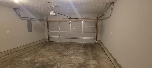 Building Photo - 2645 Hailey Rose Way