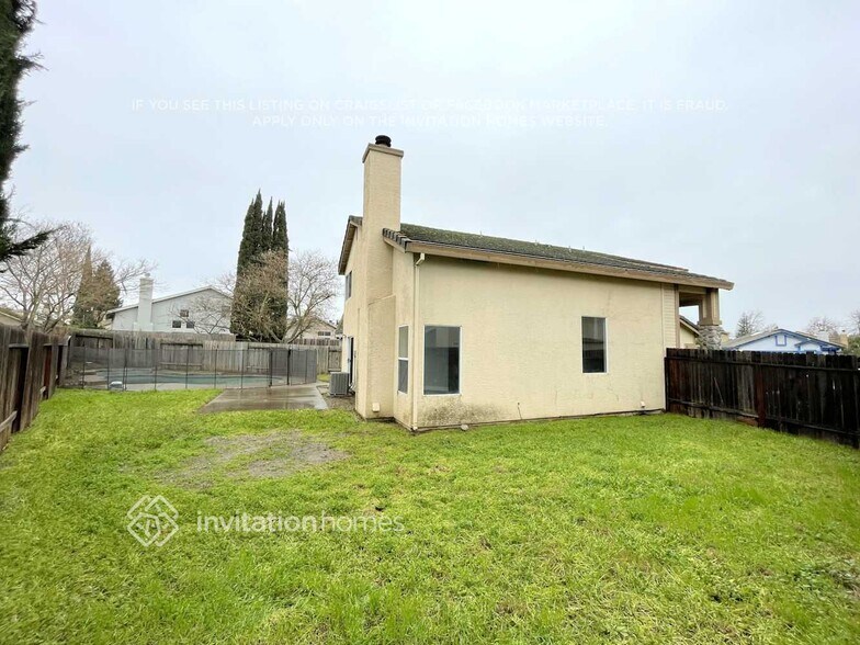 Building Photo - 8622 Aspen Ridge Ct