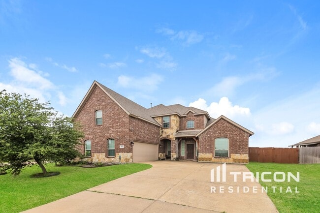 Primary Photo - 1024 Lufkin Ln