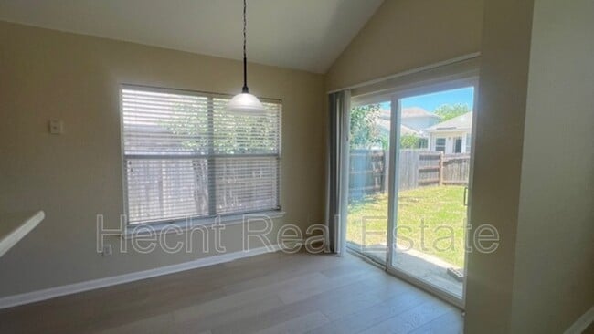 Building Photo - 1712 Bush Coat Ln