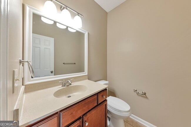 Building Photo - 260 Manning Rd SW