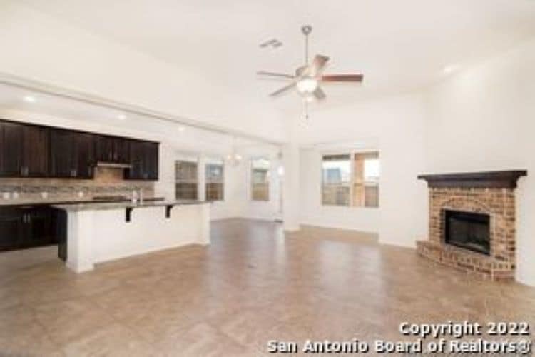 Building Photo - 7631 McKinney Hls