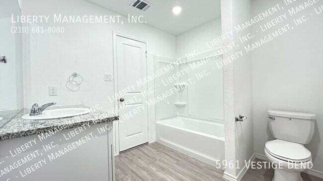 Building Photo - 5961 Vestige Bnd