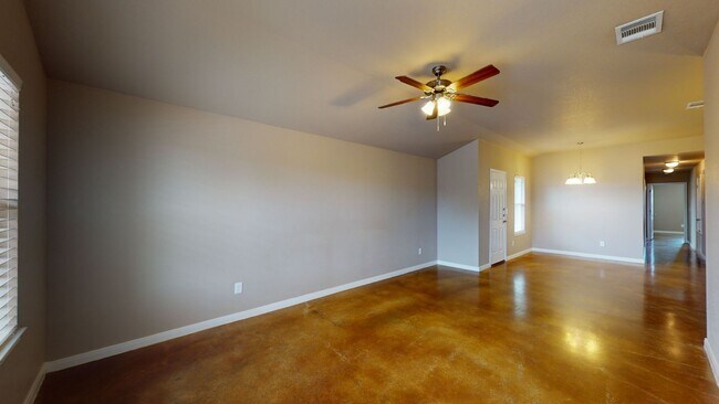Building Photo - BEAUTIFUL DUPLEX IN HARKER HEIGHTS!!!