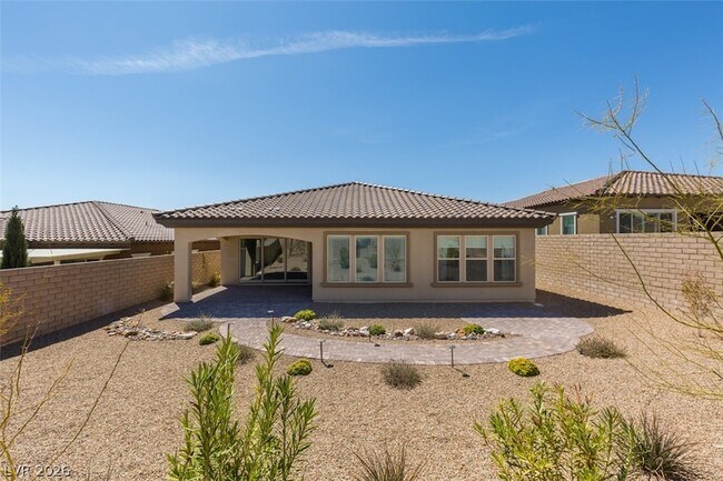Building Photo - 11822 Spadari Ct