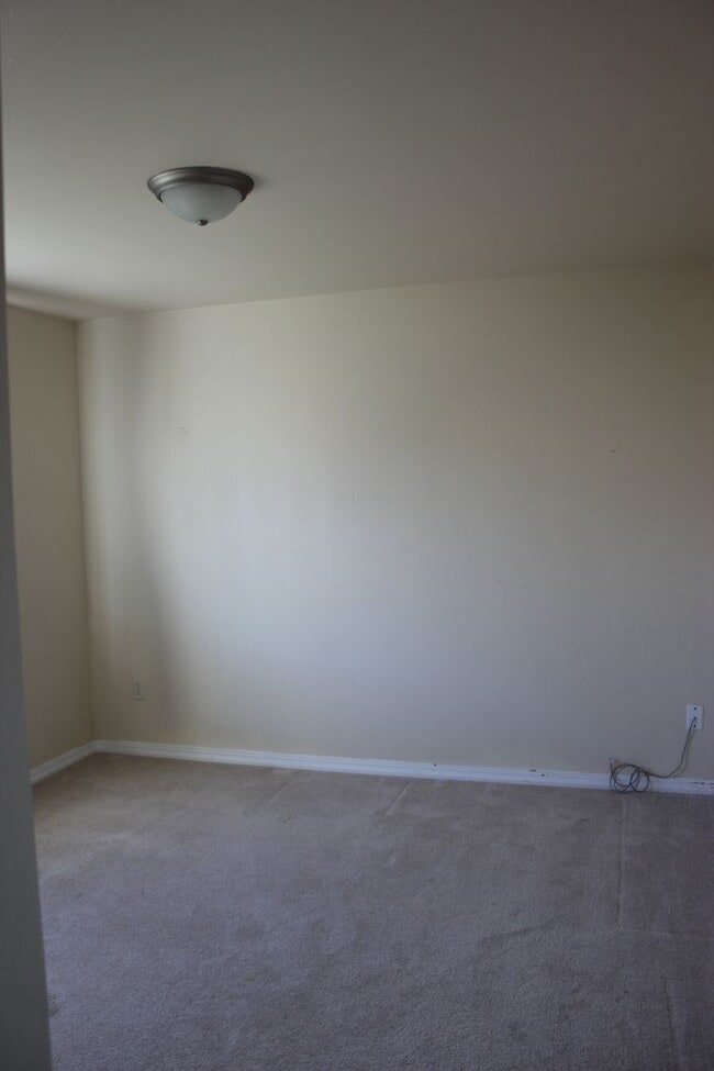 Building Photo - 1110 Ridgeview Trail