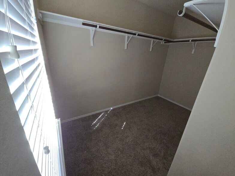 Master bedroom - walk-in closet 1 - 10116 Deer Chase Trl