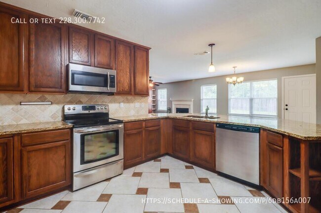 Building Photo - 14348 Atwood Cove