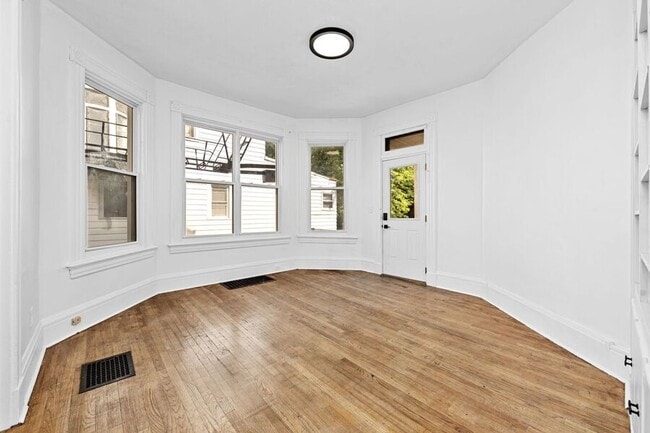 Building Photo - 1753 Williams Ave