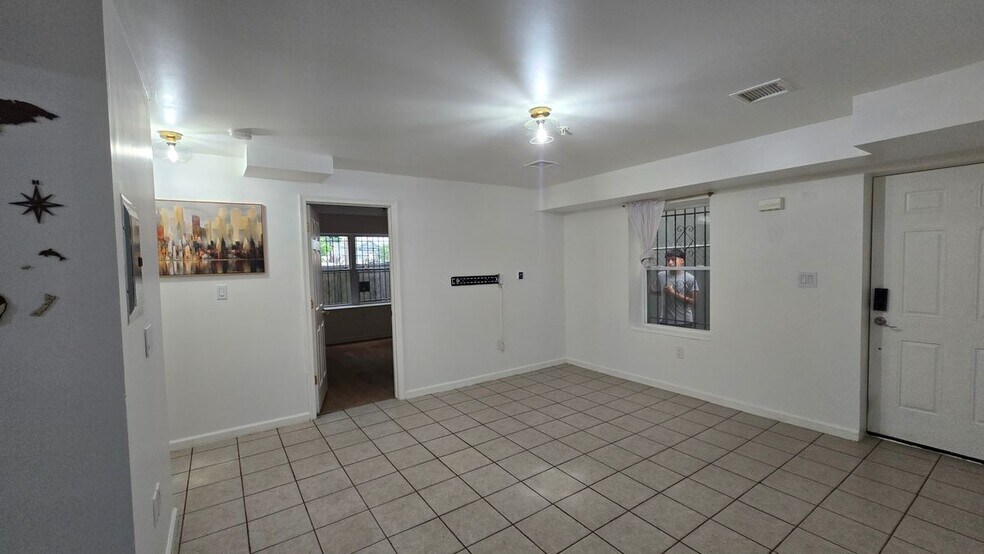 Building Photo - 33-35 Pierce Street, 1L