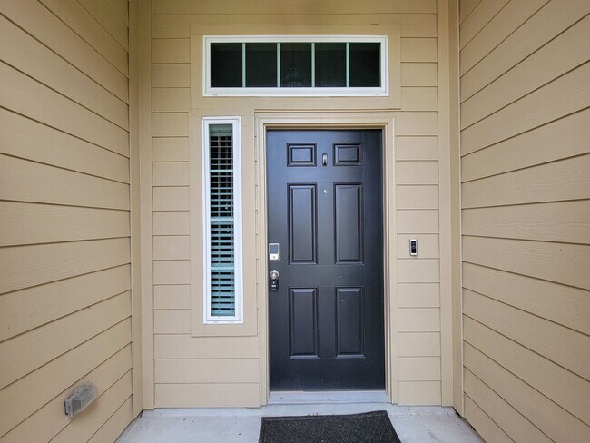 Building Photo - Welcome to this charming one-story home fe...