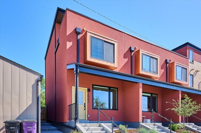 Building Photo - Modern 4-Bedroom Townhome with Rooftop Deck Near Sloan’s Lake & Light Rail
