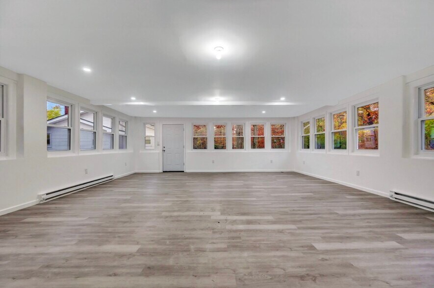 Building Photo - 752 Toll Rd