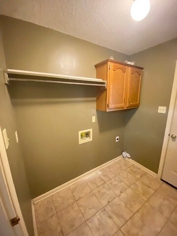 Building Photo - 6416 Baird Ln