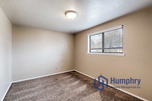 Building Photo - Nice home located off of Cleveland Blvd. near downtown Caldwell