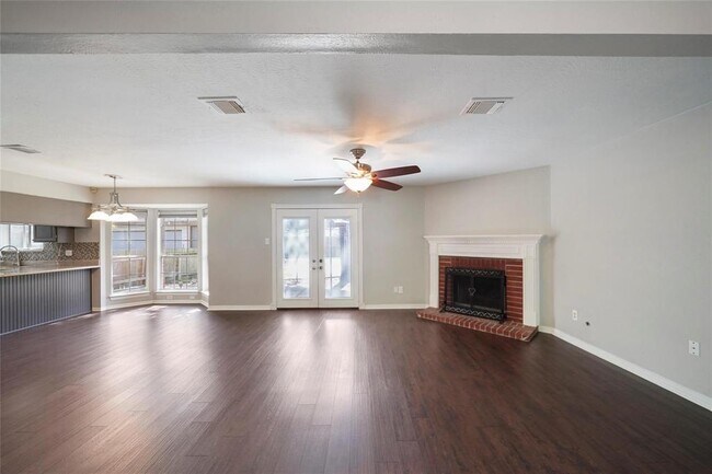 Building Photo - 4426 Echo Falls Dr