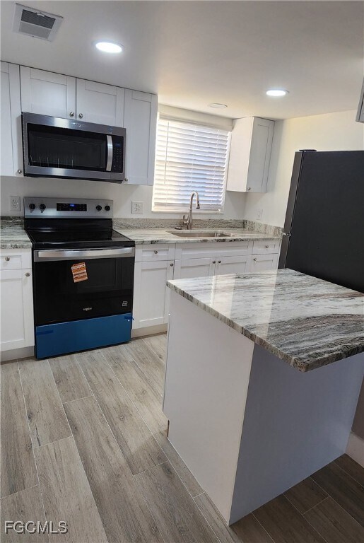 Building Photo - 723 SE 10th St