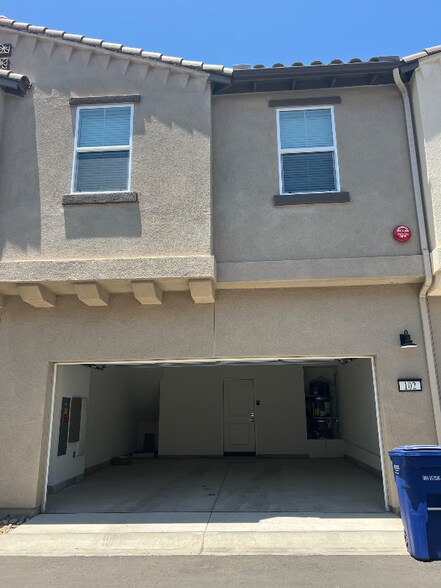 Building Photo - 131 Avenida Chapala